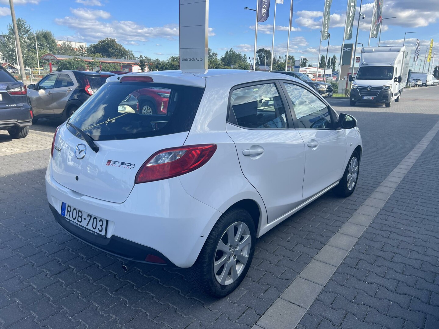 Mazda 2